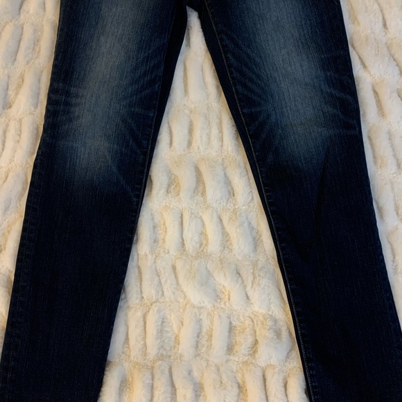 White House Black Market The Slim Dark Wash Crop Jeans - Picture 5 of 9